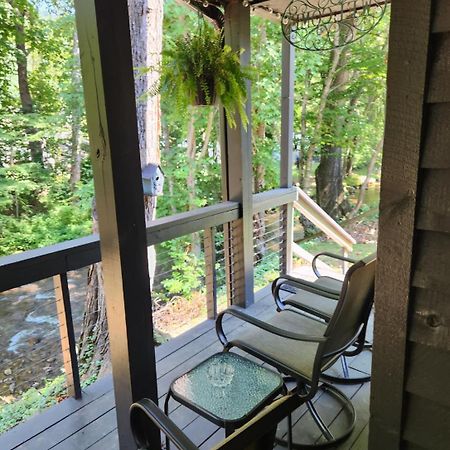 J.Creek Retreat, Creekside Townhouse +1 Car Garage Villa Maggie Valley Exterior photo